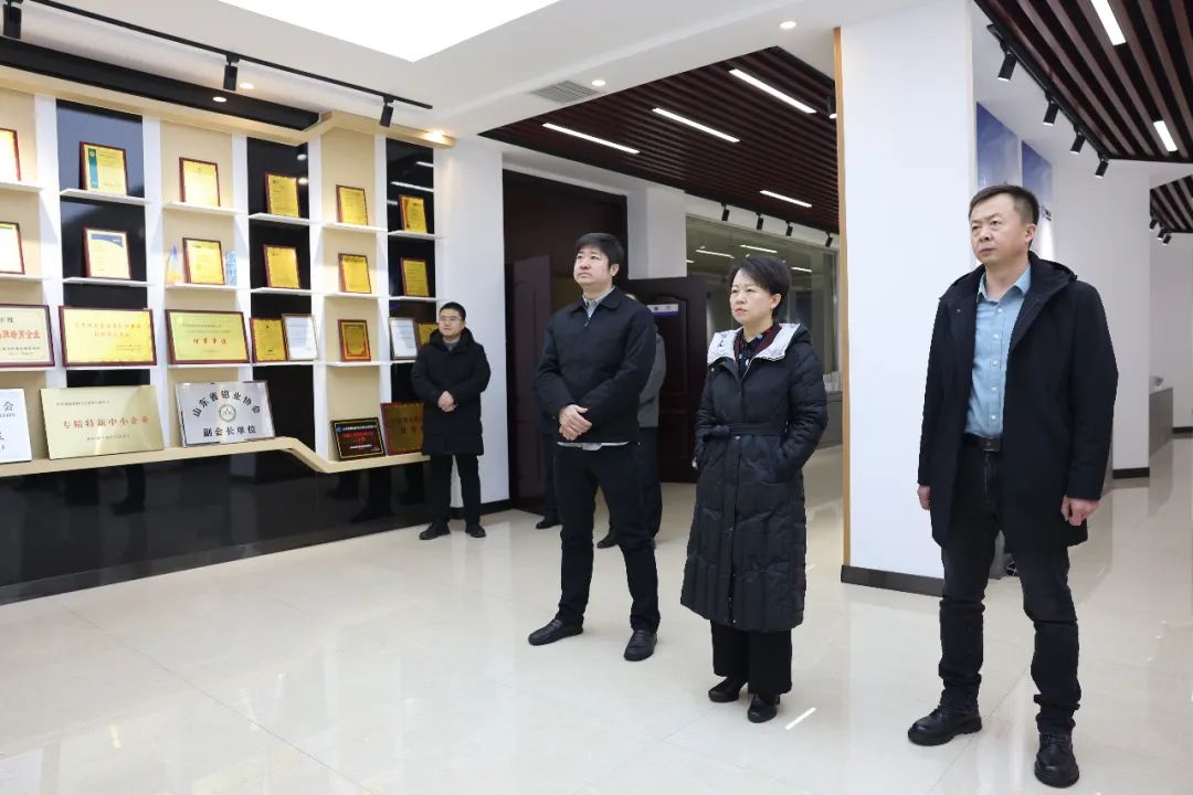鄒平市委常委、副市長陳靜來山東三星集團調研