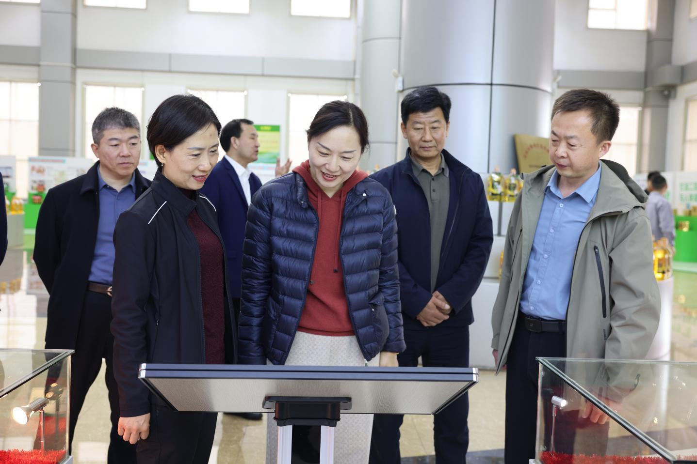 聊城市委統(tǒng)戰(zhàn)部副部長、三級調(diào)研員王云來山東三星集團調(diào)研