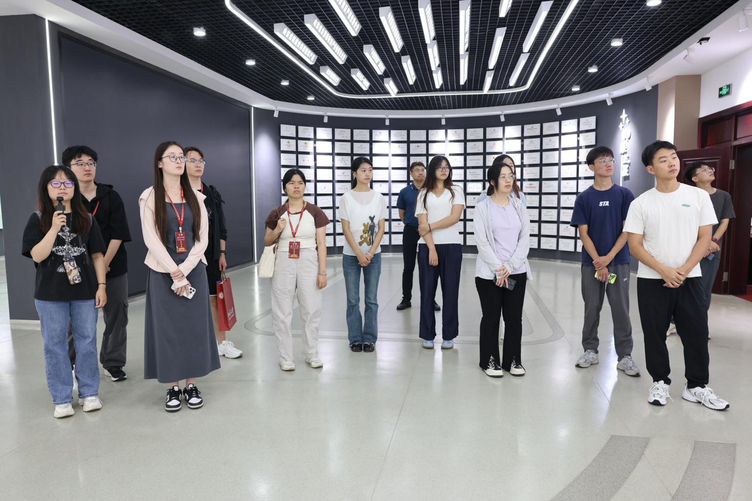 北京大學(xué)“力行計(jì)劃”研究生暑期社會(huì)實(shí)踐團(tuán)走進(jìn)山東三星集團(tuán)