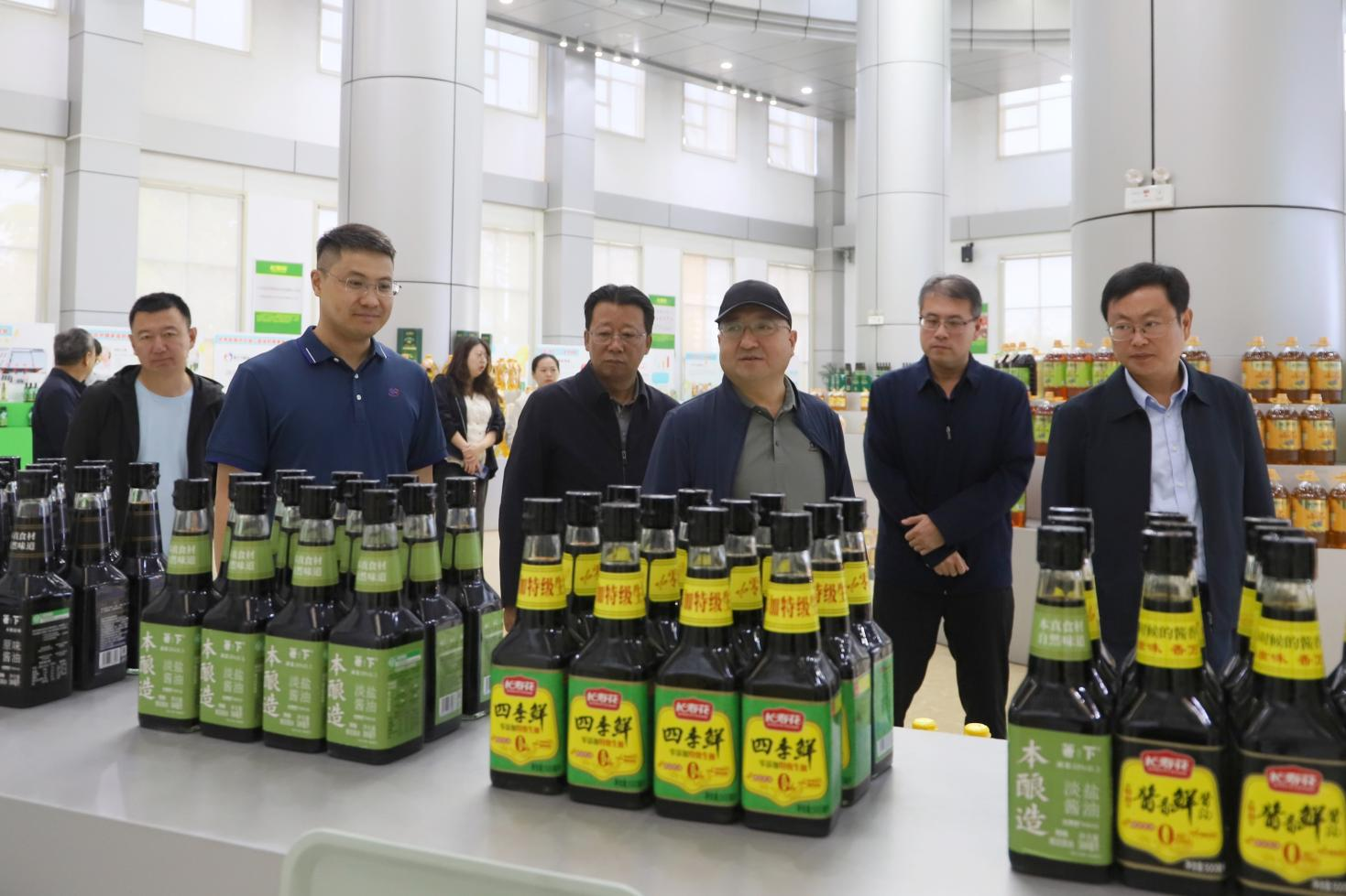 甘肅省金昌市糧食和物資儲備局考察組來山東三星集團考察